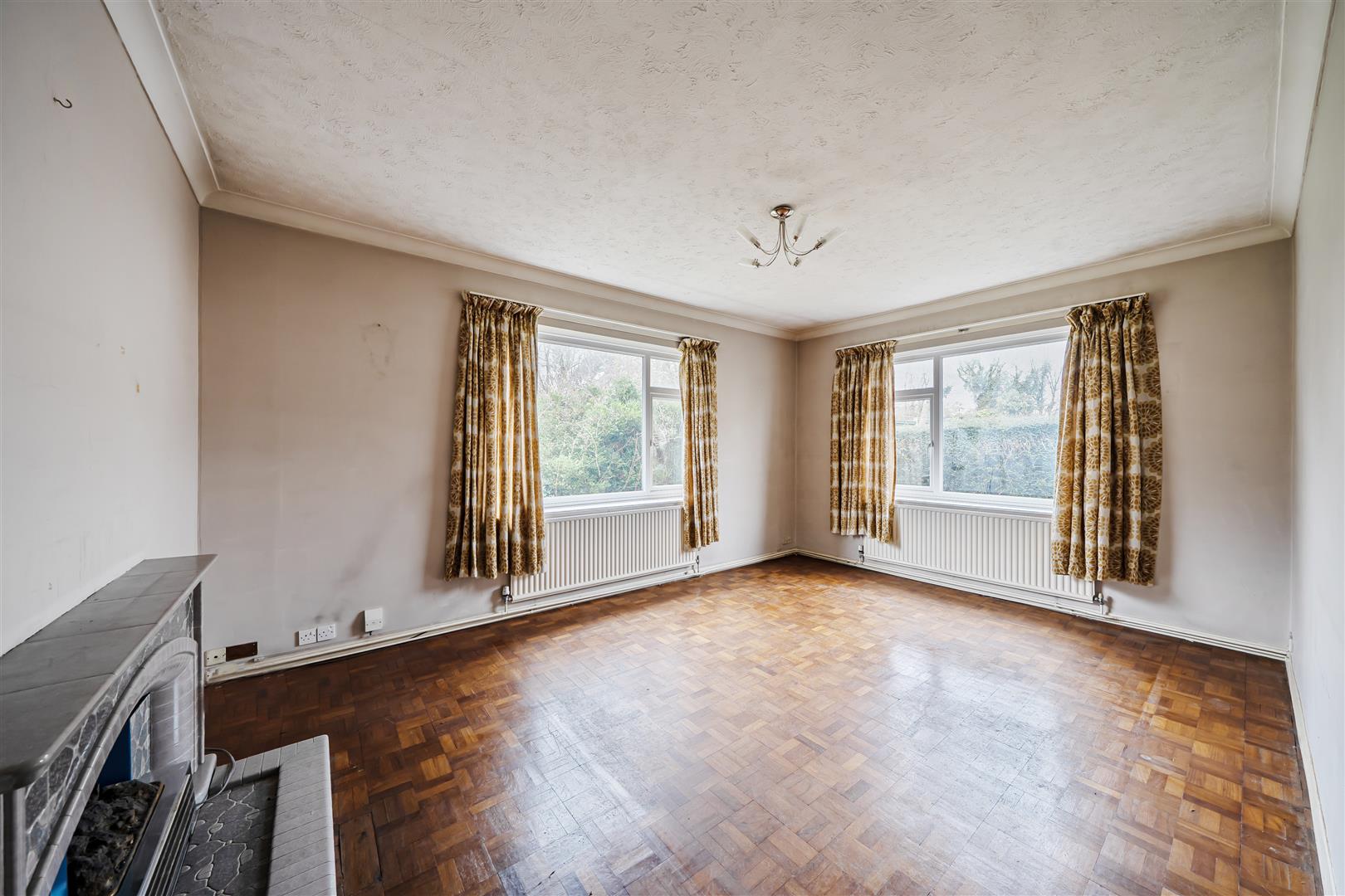 Brithwen Road, Waunarlwydd, Swansea, SA5 4QS